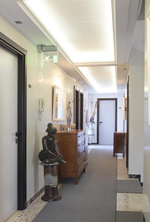 Nautilus Hotel Riccione Kültér fotó